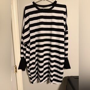 Black and White Striped Long Sleeve dress